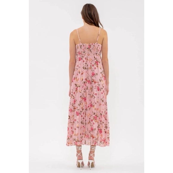 Pink Pleated Floral Maxi - Picture 2 of 2